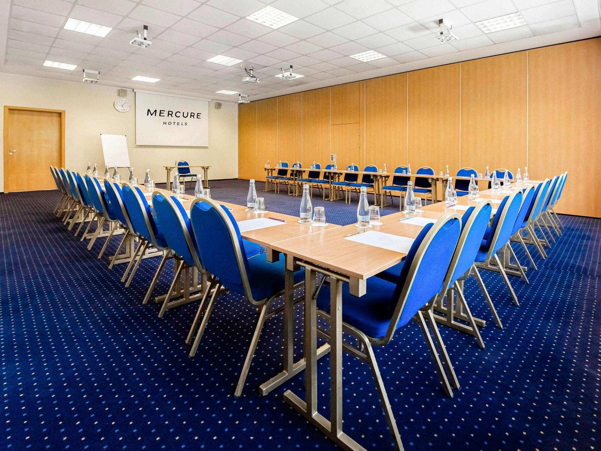 Mercure Ополе Экстерьер фото