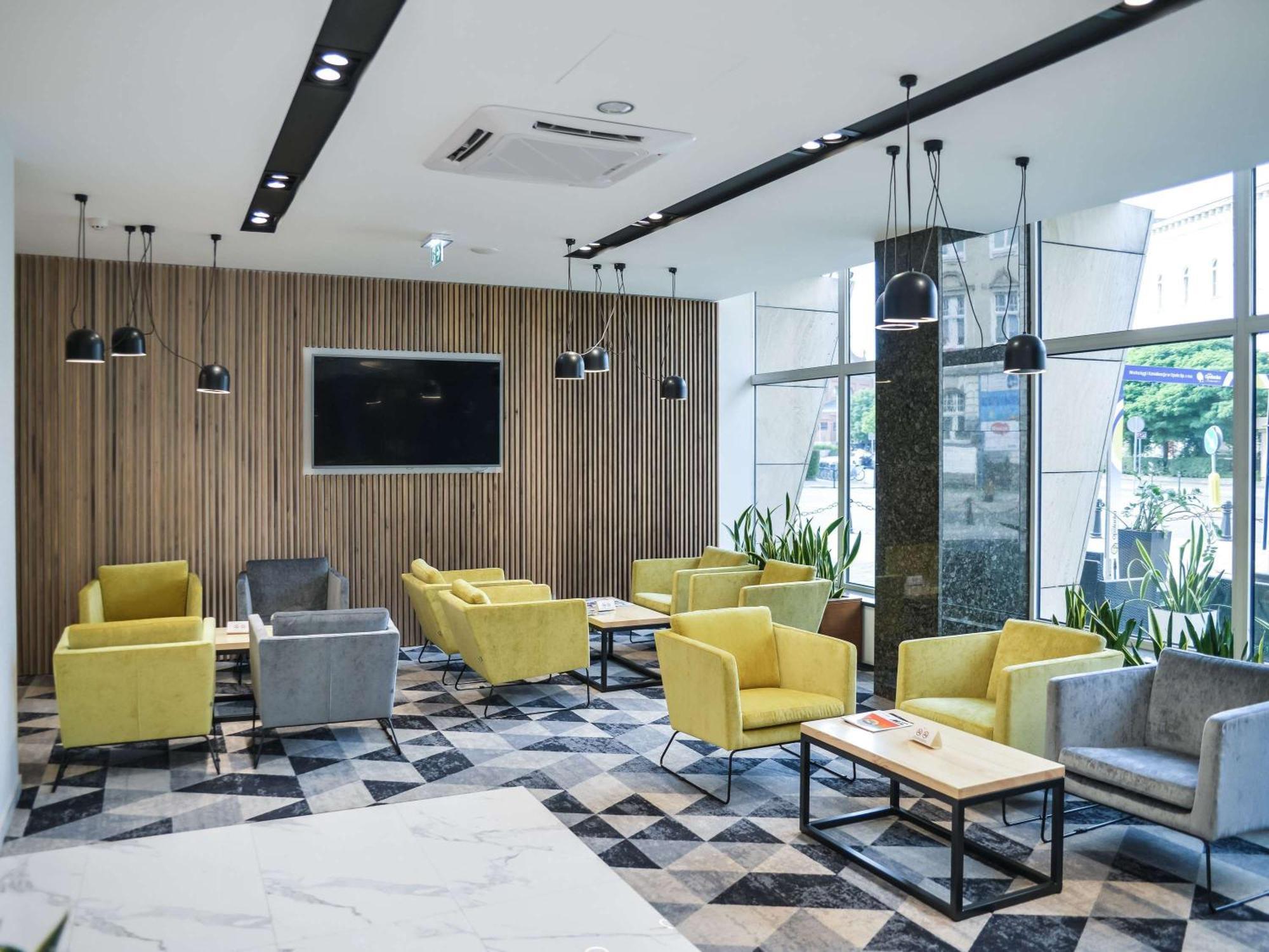 Mercure Ополе Экстерьер фото