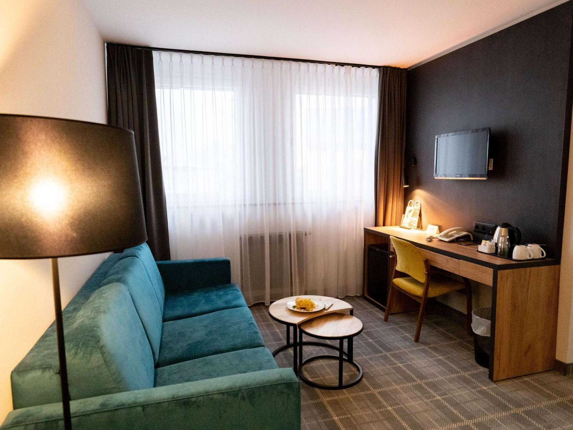 Mercure Ополе Экстерьер фото
