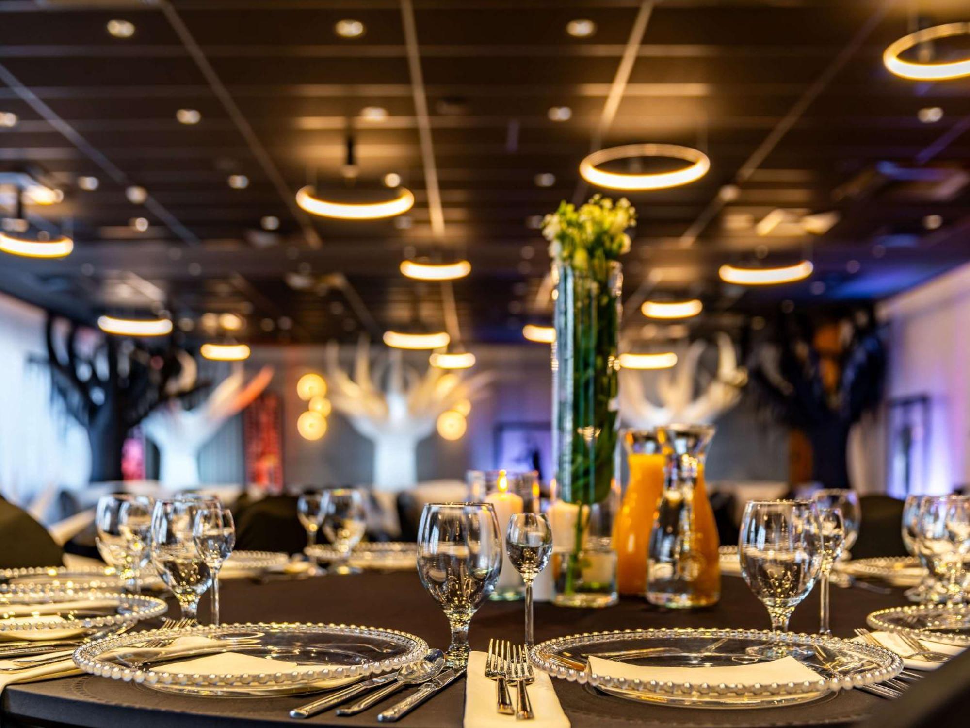 Mercure Ополе Экстерьер фото